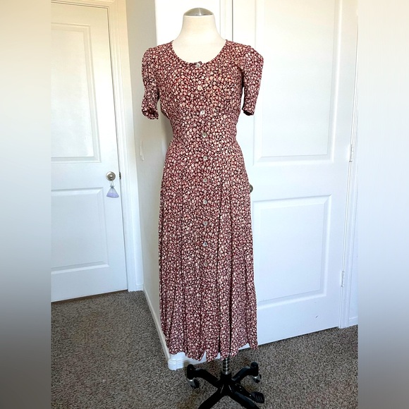 Vintage 90’s dresses. - Picture 6 of 7